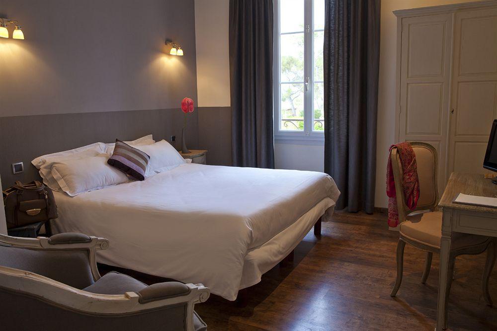 Hotel Victor Cabriès Exteriör bild